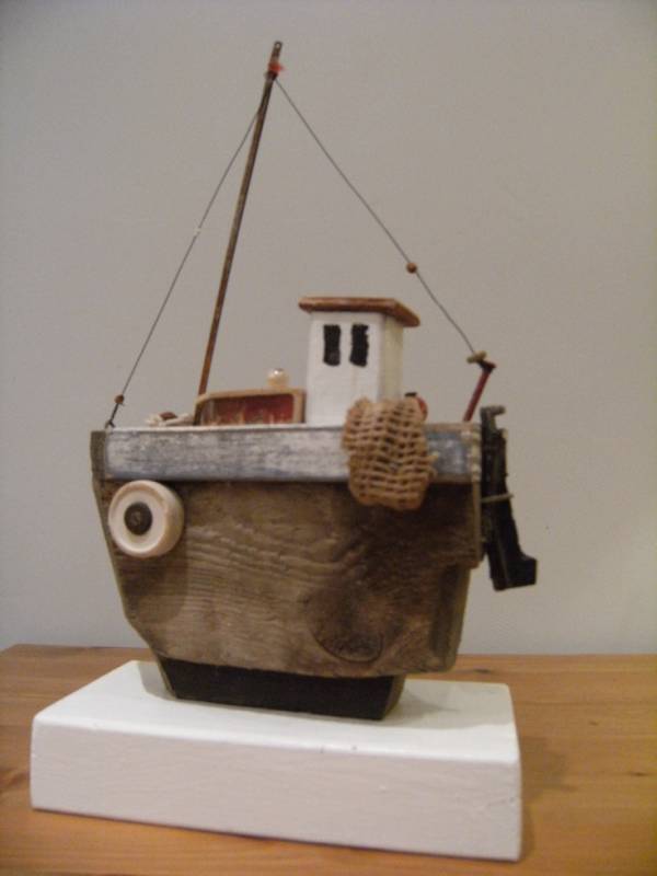 - a Sculpture by Bernard Jones, measuring 33 x 21 cm (H x W) £96